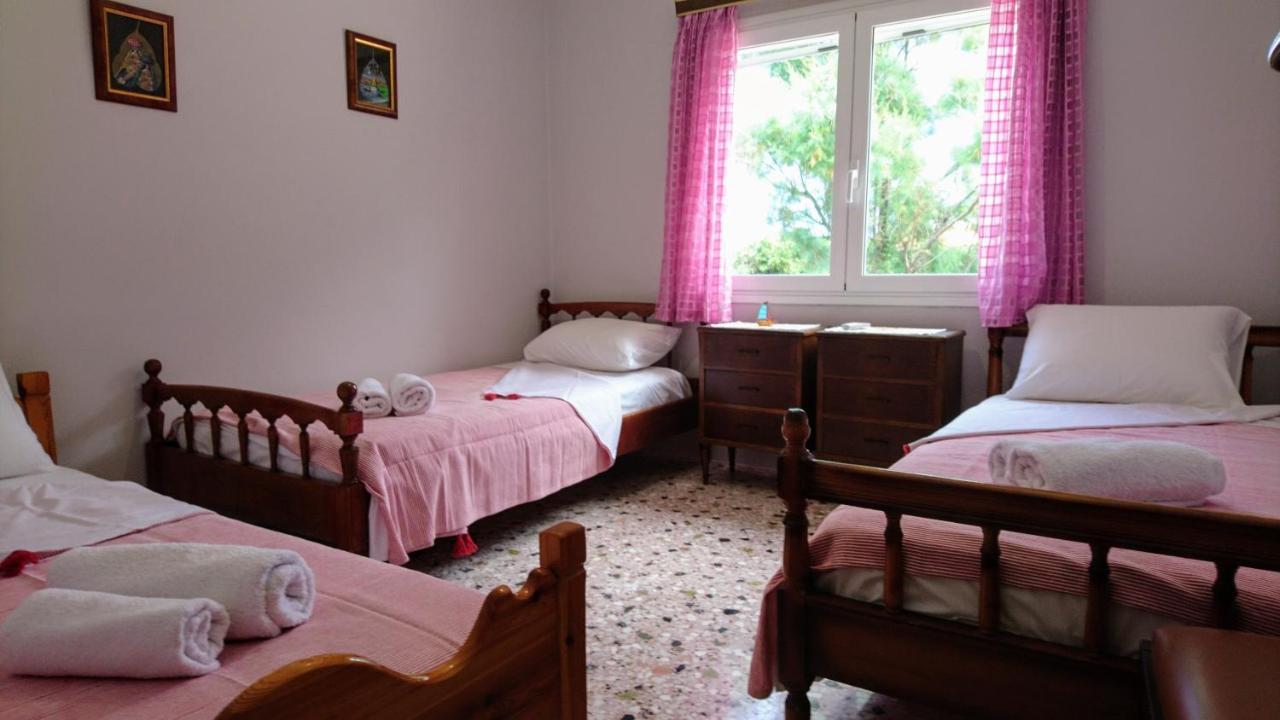 Summerhouse Peggy: Close To Athens Airport By The Sea Artemida  Exteriér fotografie
